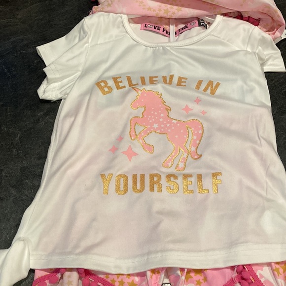 Girls pink white unicorn 3 piece set of t-shirt, Tank and shorts size 3T - NWT - Picture 4 of 9